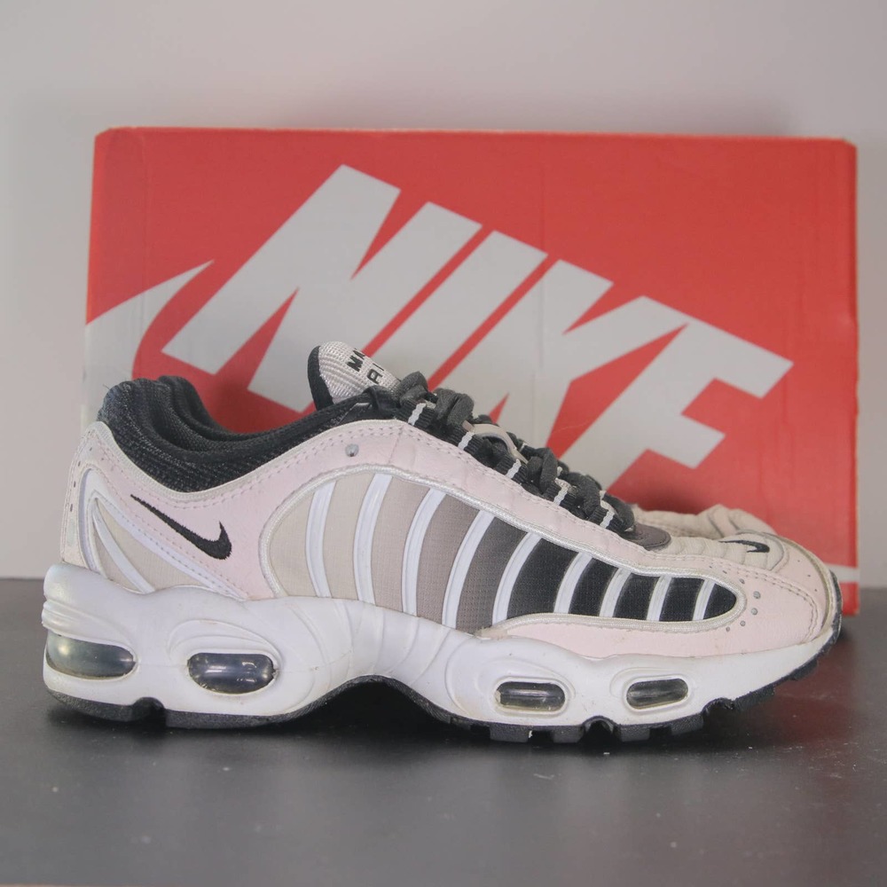 Nike Air Max Tailwind 4 Pink Black Women's Sneakers 004506 6.5 Womens/5Youth